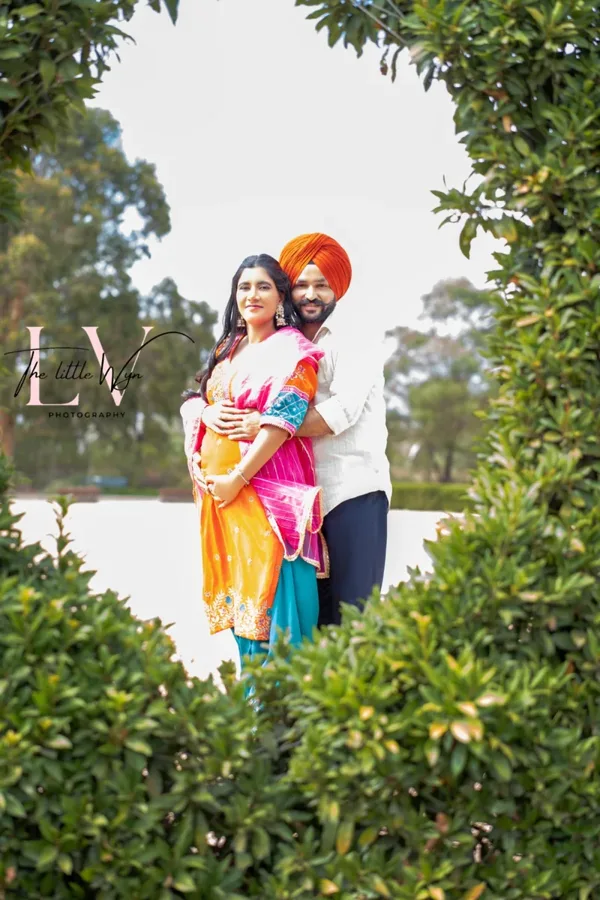 Maternity photography portfolio image 3